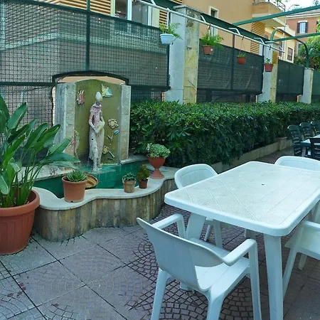 Monteverde E Austria Hotell