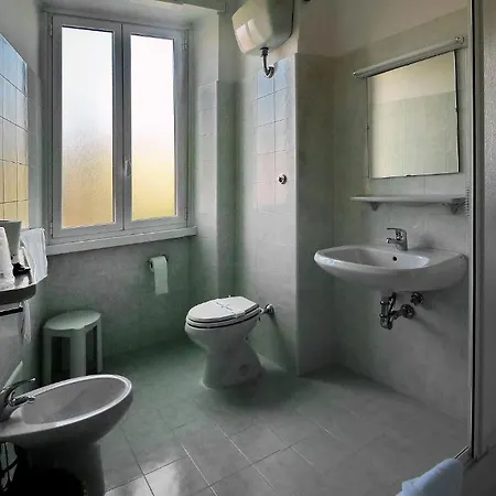 Monteverde E Austria فندق روما