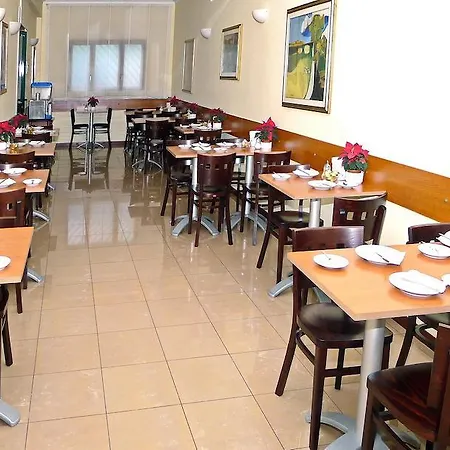 Monteverde E Austria 3* Рим