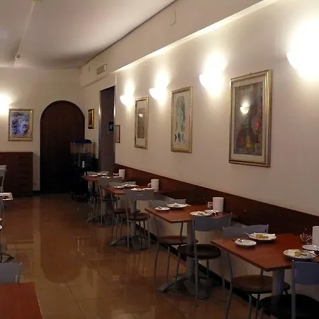 Monteverde E Austria 3* Рим